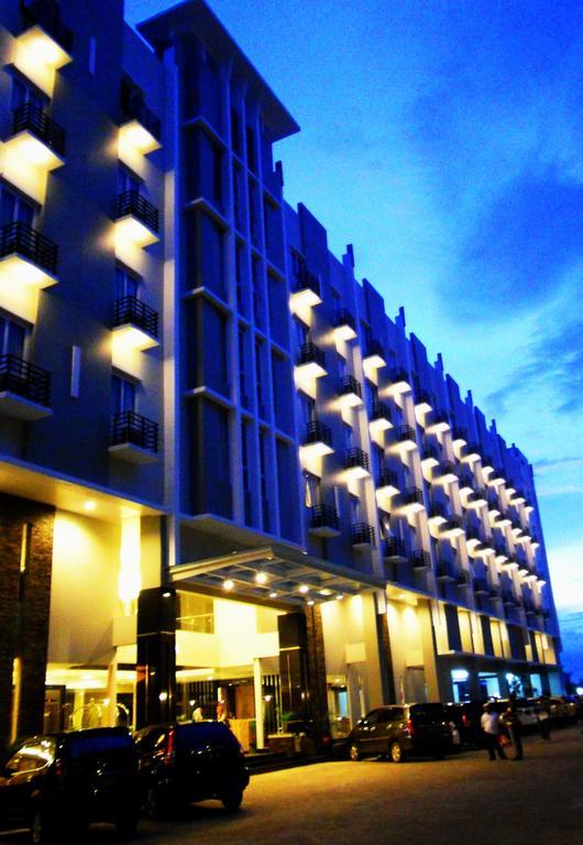 Hotel Orchardz Ayani Pontianak